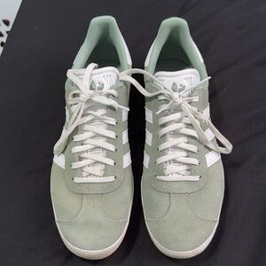 Adidas Gazelle Sneakers